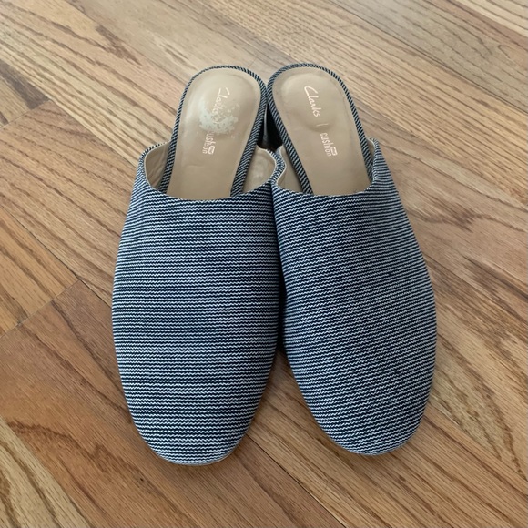 Clarks Womens Pure Blush Navy Canvas US 10M Cushion Plus Mules Striped Slip On - Picture 2 of 14